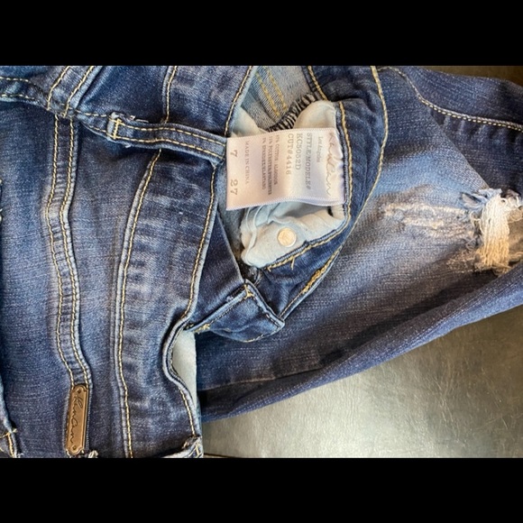 KanCan Distressed Skinny Jeans - Picture 2 of 3